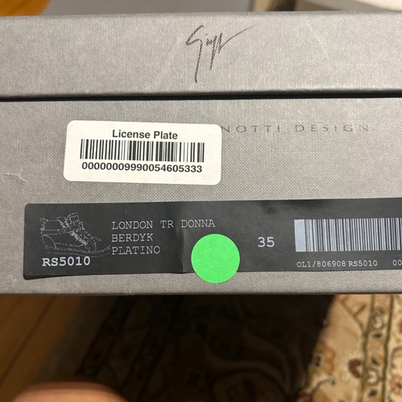 Giuseppe Zanotti (New) - Picture 4 of 10